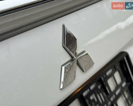 Белый Мицубиси Аутлендер, объемом двигателя 2.2 л и пробегом 140 тыс. км за 16200 $, фото 31 на Automoto.ua