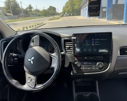 Белый Мицубиси Аутлендер, объемом двигателя 2.4 л и пробегом 91 тыс. км за 15900 $, фото 9 на Automoto.ua