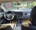 Білий Міцубісі Аутлендер, об'ємом двигуна 2.36 л та пробігом 133 тис. км за 14200 $, фото 5 на Automoto.ua