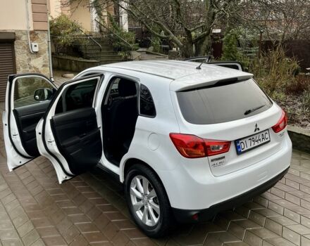 Белый Мицубиси Аутлендер, объемом двигателя 2 л и пробегом 168 тыс. км за 10800 $, фото 7 на Automoto.ua