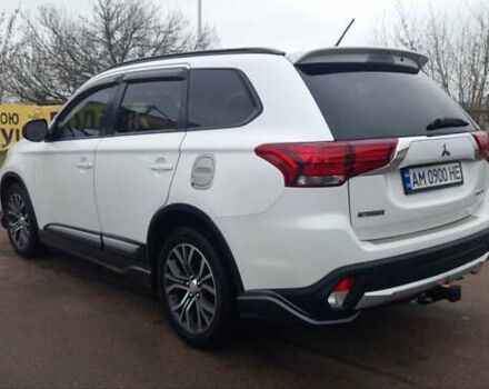 Белый Мицубиси Аутлендер, объемом двигателя 2.4 л и пробегом 240 тыс. км за 14900 $, фото 8 на Automoto.ua