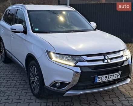 Білий Міцубісі Аутлендер, об'ємом двигуна 2.3 л та пробігом 130 тис. км за 14999 $, фото 33 на Automoto.ua