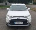Білий Міцубісі Аутлендер, об'ємом двигуна 2.3 л та пробігом 158 тис. км за 18200 $, фото 5 на Automoto.ua