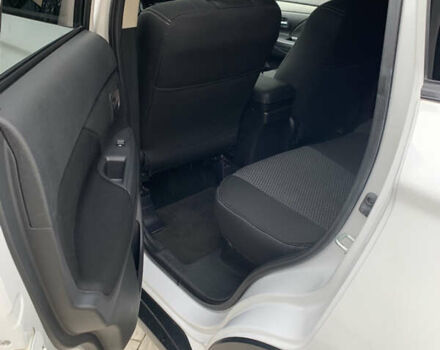 Белый Мицубиси Аутлендер, объемом двигателя 2.36 л и пробегом 47 тыс. км за 16000 $, фото 13 на Automoto.ua