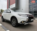 Мицубиси Аутлендер 2015 в Киеве на Automoto.ua Белый Мицубиси Аутлендер, объемом двигателя 2.4 л и пробегом 159 тыс. км за 17300 $, фото 2 на Automoto.ua