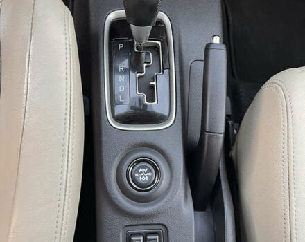 Белый Мицубиси Аутлендер, объемом двигателя 3 л и пробегом 197 тыс. км за 15500 $, фото 36 на Automoto.ua