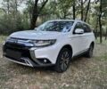 Білий Міцубісі Аутлендер, об'ємом двигуна 3 л та пробігом 109 тис. км за 10500 $, фото 1 на Automoto.ua