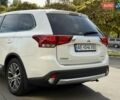 Міцубісі Аутлендер 2015 у Дніпро (Дніпропетровську) на Automoto.ua Білий Міцубісі Аутлендер, об'ємом двигуна 2.36 л та пробігом 178 тис. км за 14500 $, фото 15 на Automoto.ua