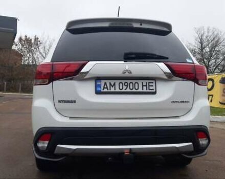 Белый Мицубиси Аутлендер, объемом двигателя 2.4 л и пробегом 240 тыс. км за 14900 $, фото 11 на Automoto.ua