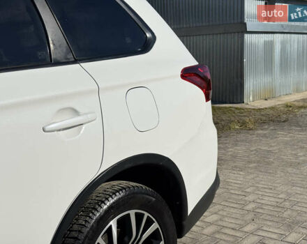 Білий Міцубісі Аутлендер, об'ємом двигуна 2.4 л та пробігом 178 тис. км за 12750 $, фото 24 на Automoto.ua