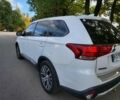 Мицубиси Аутлендер 2016 в Полтаве на Automoto.ua Белый Мицубиси Аутлендер, объемом двигателя 2.36 л и пробегом 240 тыс. км за 14000 $, фото 7 на Automoto.ua