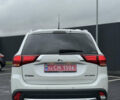 Мицубиси Аутлендер 2016 в Самборе на Automoto.ua Белый Мицубиси Аутлендер, объемом двигателя 2.23 л и пробегом 215 тыс. км за 17500 $, фото 25 на Automoto.ua