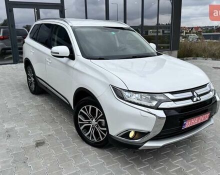 Белый Мицубиси Аутлендер, объемом двигателя 2.2 л и пробегом 199 тыс. км за 17999 $, фото 8 на Automoto.ua