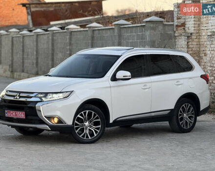 Білий Міцубісі Аутлендер, об'ємом двигуна 2.23 л та пробігом 215 тис. км за 17550 $, фото 10 на Automoto.ua