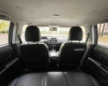 Білий Міцубісі Аутлендер, об'ємом двигуна 2.4 л та пробігом 98 тис. км за 4700 $, фото 9 на Automoto.ua