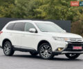 Мицубиси Аутлендер 2016 в Самборе на Automoto.ua Белый Мицубиси Аутлендер, объемом двигателя 2.23 л и пробегом 215 тыс. км за 17500 $, фото 21 на Automoto.ua
