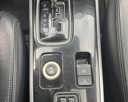 Білий Міцубісі Аутлендер, об'ємом двигуна 2.27 л та пробігом 145 тис. км за 18200 $, фото 24 на Automoto.ua