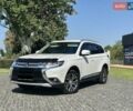 Білий Міцубісі Аутлендер, об'ємом двигуна 2.36 л та пробігом 67 тис. км за 17900 $, фото 1 на Automoto.ua
