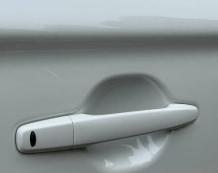 Білий Міцубісі Аутлендер, об'ємом двигуна 2.23 л та пробігом 215 тис. км за 17550 $, фото 89 на Automoto.ua