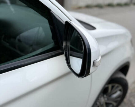 Белый Мицубиси Аутлендер, объемом двигателя 2.36 л и пробегом 134 тыс. км за 18500 $, фото 26 на Automoto.ua