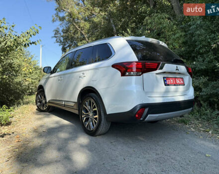 Белый Мицубиси Аутлендер, объемом двигателя 2.2 л и пробегом 240 тыс. км за 17999 $, фото 51 на Automoto.ua