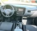Білий Міцубісі Аутлендер, об'ємом двигуна 2.36 л та пробігом 67 тис. км за 17900 $, фото 32 на Automoto.ua