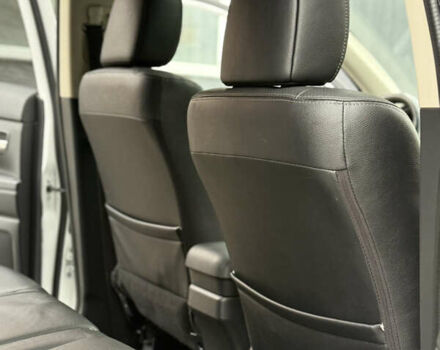 Білий Міцубісі Аутлендер, об'ємом двигуна 2.23 л та пробігом 215 тис. км за 17550 $, фото 68 на Automoto.ua