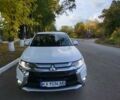 Мицубиси Аутлендер 2016 в Полтаве на Automoto.ua Белый Мицубиси Аутлендер, объемом двигателя 2.36 л и пробегом 240 тыс. км за 14000 $, фото 5 на Automoto.ua