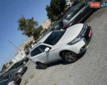 Белый Мицубиси Аутлендер, объемом двигателя 2.2 л и пробегом 240 тыс. км за 17999 $, фото 61 на Automoto.ua