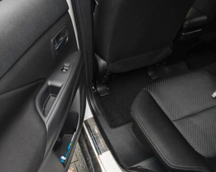 Белый Мицубиси Аутлендер, объемом двигателя 2 л и пробегом 135 тыс. км за 10200 $, фото 10 на Automoto.ua