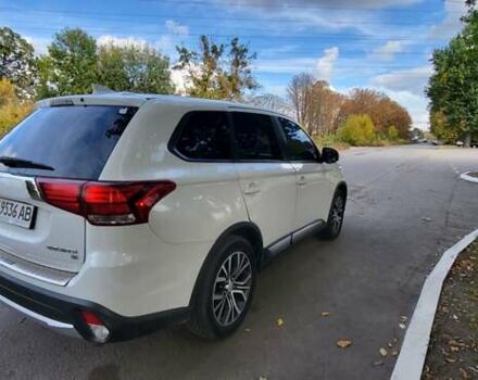 Мицубиси Аутлендер 2016 в Полтаве на Automoto.ua Белый Мицубиси Аутлендер, объемом двигателя 2.36 л и пробегом 240 тыс. км за 14000 $, фото 8 на Automoto.ua