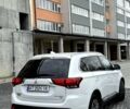 Білий Міцубісі Аутлендер, об'ємом двигуна 3 л та пробігом 198 тис. км за 17500 $, фото 5 на Automoto.ua