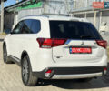 Білий Міцубісі Аутлендер, об'ємом двигуна 2.4 л та пробігом 178 тис. км за 12750 $, фото 7 на Automoto.ua