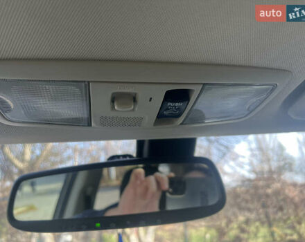 Білий Міцубісі Аутлендер, об'ємом двигуна 3 л та пробігом 157 тис. км за 16900 $, фото 26 на Automoto.ua