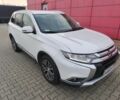 Белый Мицубиси Аутлендер, объемом двигателя 2 л и пробегом 135 тыс. км за 10200 $, фото 1 на Automoto.ua
