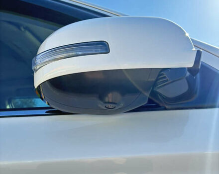 Белый Мицубиси Аутлендер, объемом двигателя 3 л и пробегом 79 тыс. км за 18500 $, фото 5 на Automoto.ua