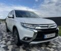 Білий Міцубісі Аутлендер, об'ємом двигуна 2.36 л та пробігом 181 тис. км за 13000 $, фото 1 на Automoto.ua