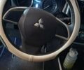 Білий Міцубісі Аутлендер, об'ємом двигуна 2 л та пробігом 115 тис. км за 15000 $, фото 7 на Automoto.ua