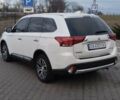 Білий Міцубісі Аутлендер, об'ємом двигуна 2.36 л та пробігом 118 тис. км за 17800 $, фото 5 на Automoto.ua