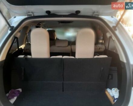 Белый Мицубиси Аутлендер, объемом двигателя 2.36 л и пробегом 90 тыс. км за 15500 $, фото 10 на Automoto.ua