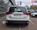 Белый Мицубиси Аутлендер, объемом двигателя 2.4 л и пробегом 115 тыс. км за 19300 $, фото 5 на Automoto.ua