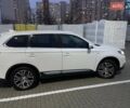 Белый Мицубиси Аутлендер, объемом двигателя 3 л и пробегом 148 тыс. км за 18500 $, фото 5 на Automoto.ua