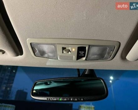 Белый Мицубиси Аутлендер, объемом двигателя 3 л и пробегом 148 тыс. км за 18500 $, фото 22 на Automoto.ua