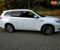 Мицубиси Аутлендер 2018 в Львове на Automoto.ua Белый Мицубиси Аутлендер, объемом двигателя 2 л и пробегом 177 тыс. км за 19950 $, фото 2 на Automoto.ua