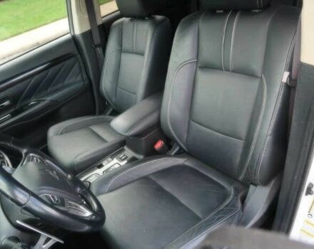 Білий Міцубісі Аутлендер, об'ємом двигуна 2 л та пробігом 44 тис. км за 12500 $, фото 10 на Automoto.ua