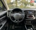 Белый Мицубиси Аутлендер, объемом двигателя 2 л и пробегом 45 тыс. км за 20200 $, фото 66 на Automoto.ua