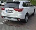 Мицубиси Аутлендер 2018 в Житомире на Automoto.ua Белый Мицубиси Аутлендер, объемом двигателя 2.36 л и пробегом 282 тыс. км за 15500 $, фото 11 на Automoto.ua