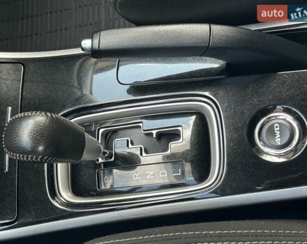 Белый Мицубиси Аутлендер, объемом двигателя 2 л и пробегом 56 тыс. км за 19400 $, фото 25 на Automoto.ua