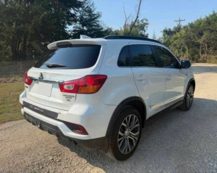 Белый Мицубиси Аутлендер, объемом двигателя 2.4 л и пробегом 37 тыс. км за 13200 $, фото 5 на Automoto.ua