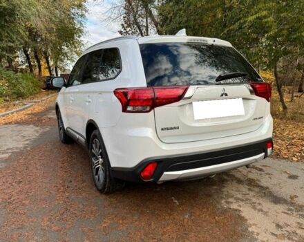 Мицубиси Аутлендер 2018 в Киеве на Automoto.ua Белый Мицубиси Аутлендер, объемом двигателя 2.4 л и пробегом 98 тыс. км за 12000 $, фото 6 на Automoto.ua